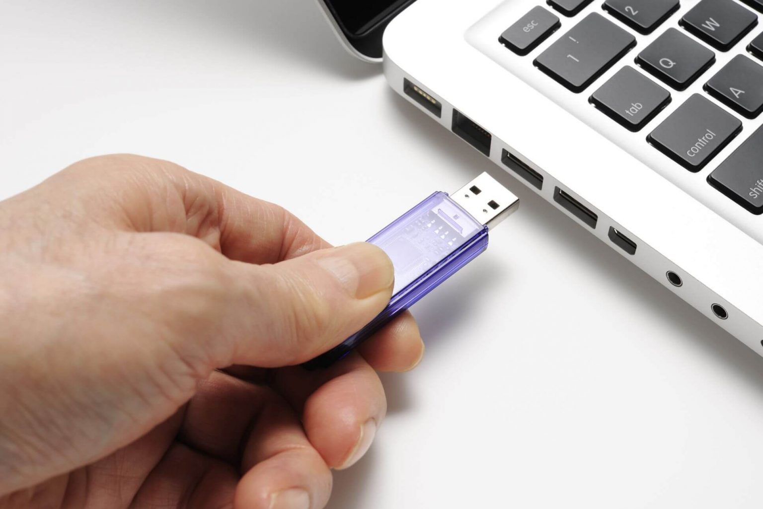 how-to-put-password-on-usb-flash-drive